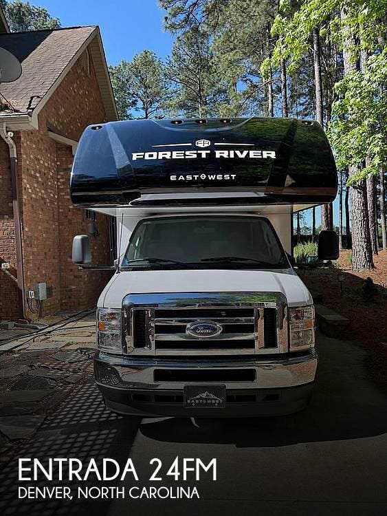 Used 2025 East to West Entrada 24fm available in Denver, North Carolina