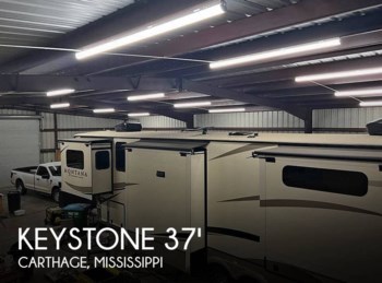 Used 2019 Keystone Montana 3761FL available in Carthage, Mississippi