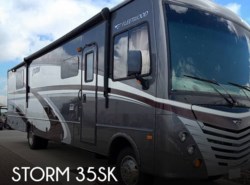 Used 2016 Fleetwood Storm 35SK available in Del Valle, Texas