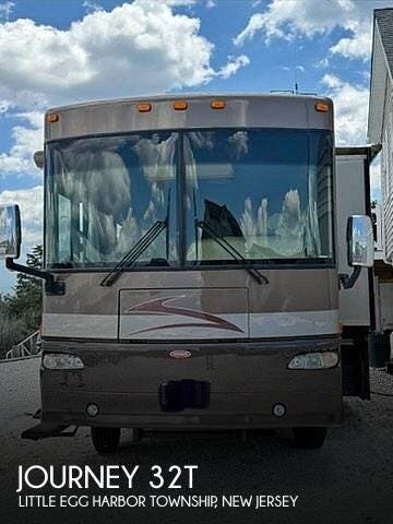 Used 2006 Winnebago Journey 32T available in Little Egg Harbor Township, New Jersey