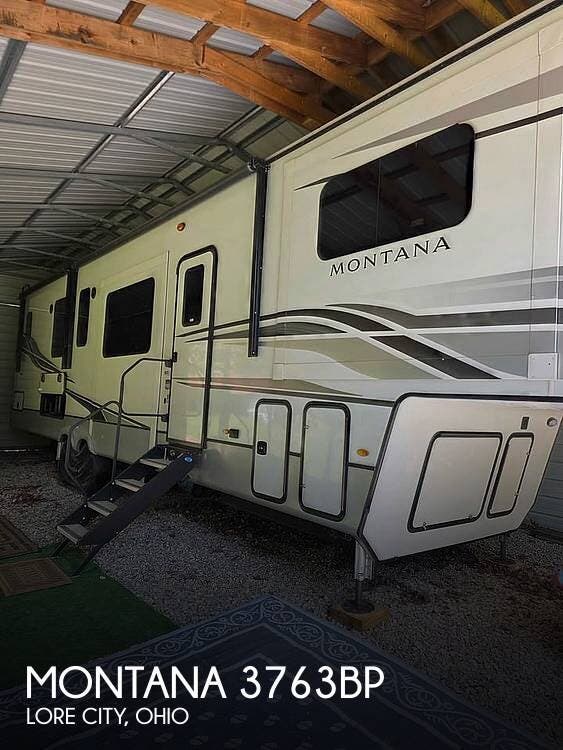 Used 2022 Keystone Montana 3763BP available in Lore City, Ohio