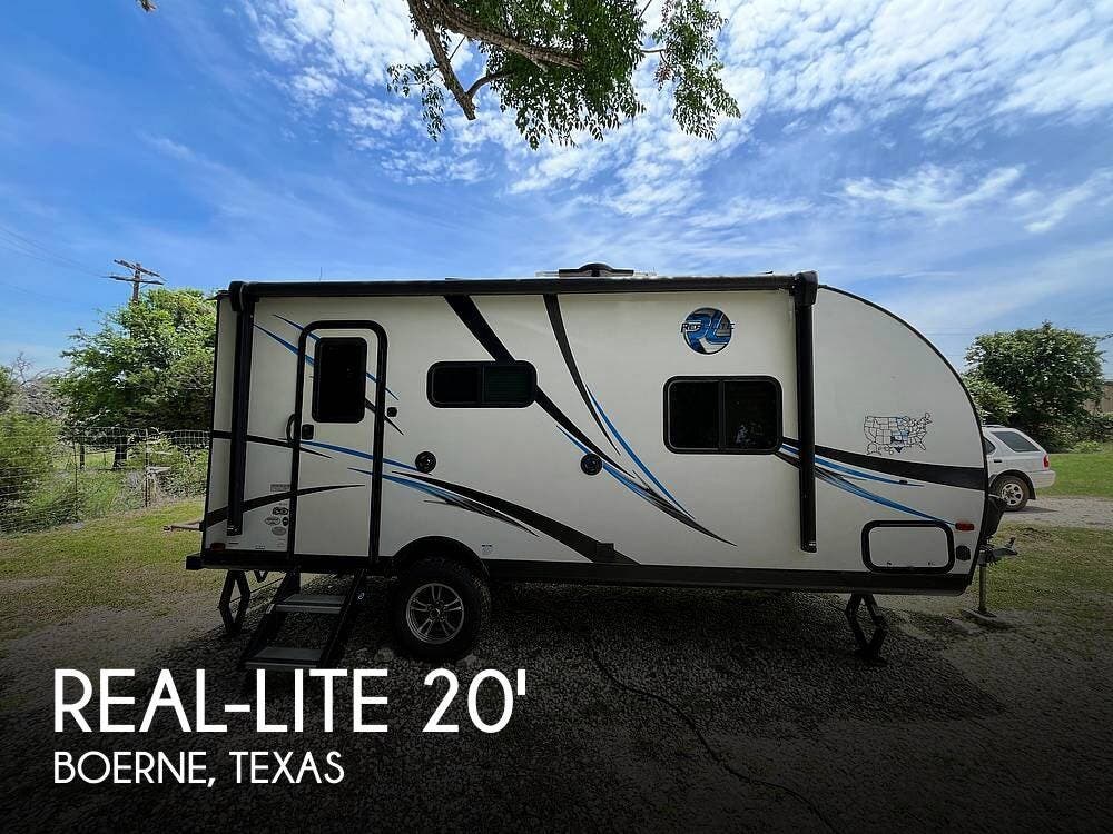 Used 2019 Palomino Real-Lite Mini RL181 available in Boerne, Texas