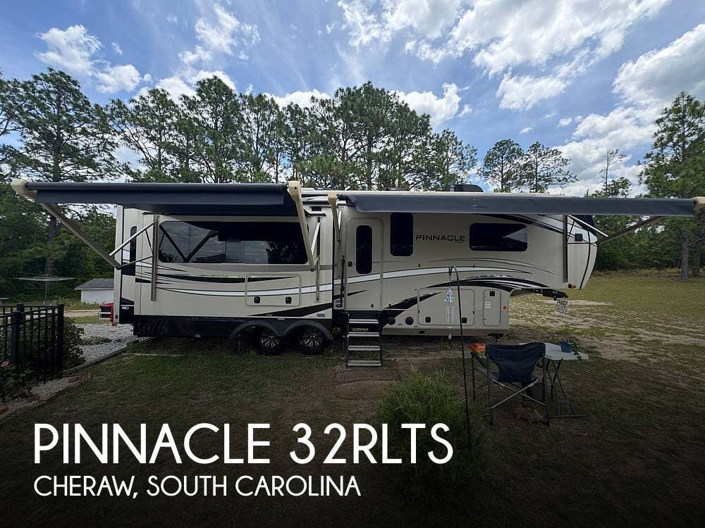Used 2021 Jayco Pinnacle 32RLTS available in Cheraw, South Carolina