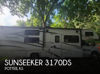 Used 2017 Forest River Sunseeker 3170DS available in Atchison, Kansas