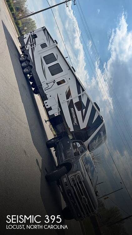 Used 2025 Jayco Seismic 395 available in Locust, North Carolina
