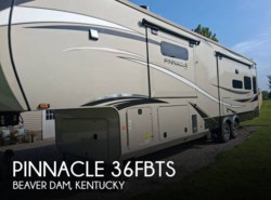 Used 2023 Jayco Pinnacle 36FBTS available in Beaver Dam, Kentucky