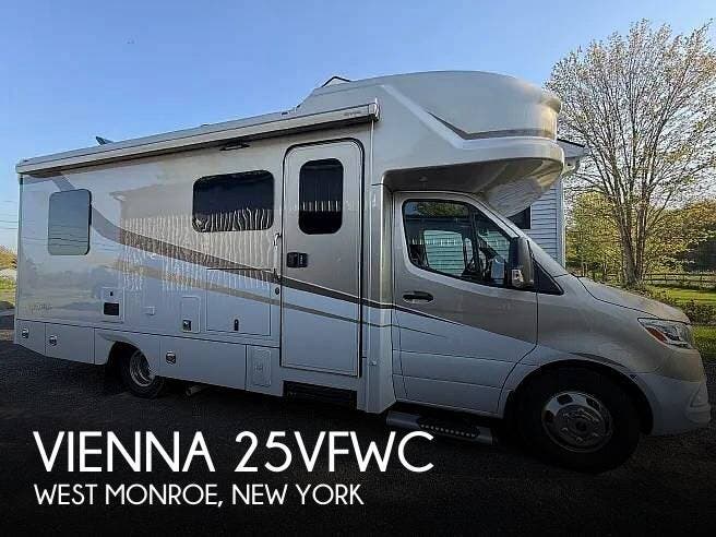 Used 2024 Renegade RV Vienna 25VFWC available in West Monroe, New York