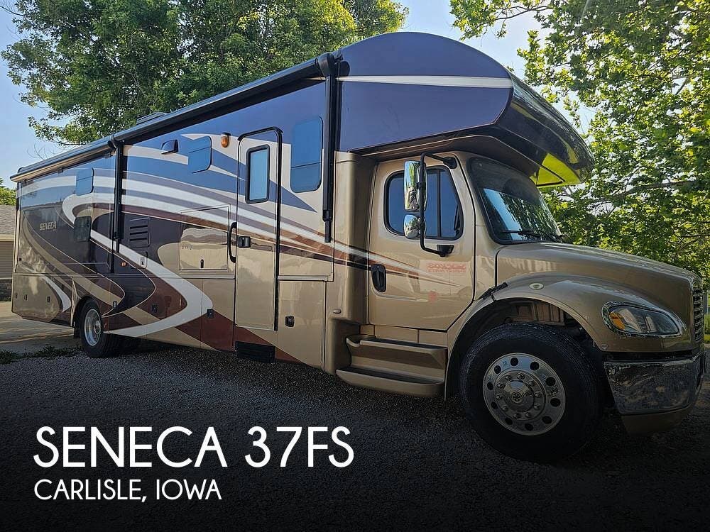 Used 2015 Jayco Seneca 37FS available in Carlisle, Iowa