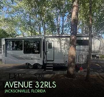 Used 2025 Alliance RV Avenue 32RLS available in Jacksonville, Florida