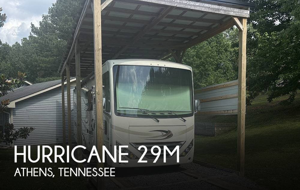 Used 2017 Four Winds  Hurricane 29M available in Athens, Tennessee