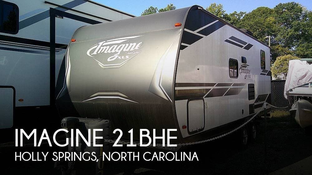 Used 2022  Grand Design Imagine 21BHE by Grand Design from Pop RVs in Holly Springs, NC