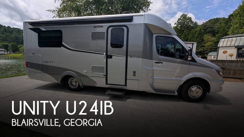 Used 2017 Leisure Travel Unity U24IB available in Blairsville, Georgia