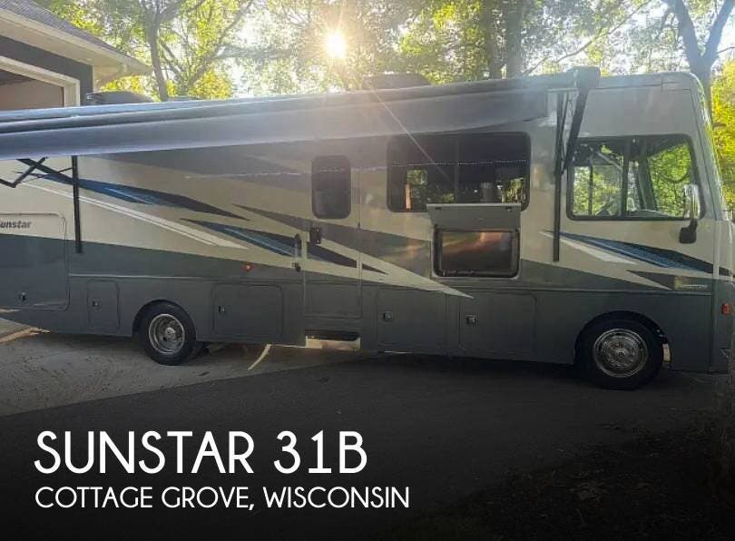 Used 2022 Winnebago Sunstar 31B available in Cottage Grove, Wisconsin