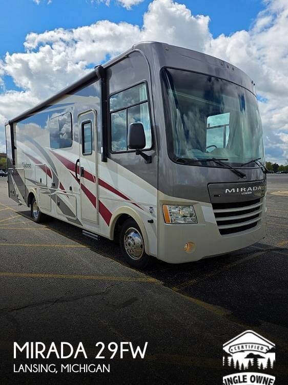 Used 2020  Coachmen Mirada 29FW by Coachmen from Pop RVs in Lansing, MI