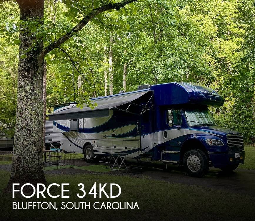 Used 2021 Dynamax Corp Force 34KD available in Bluffton, South Carolina