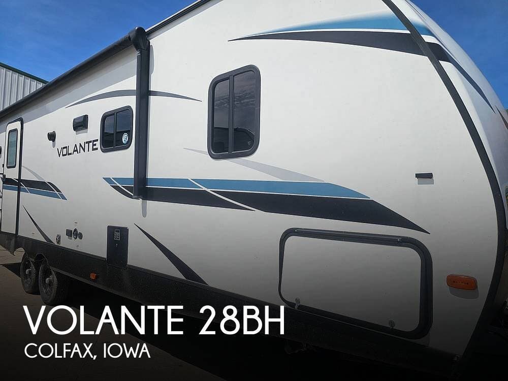 Used 2022  CrossRoads Volante 28BH by CrossRoads from Pop RVs in Colfax, IA