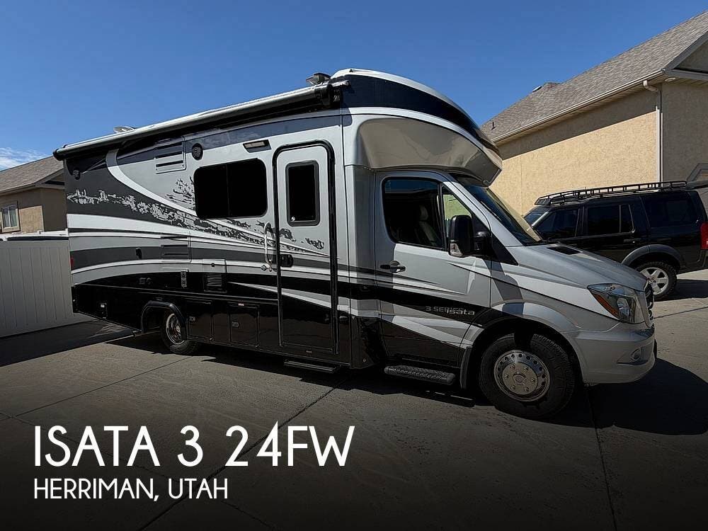 Used 2018 Dynamax Corp  Isata 3 24FW available in Herriman, Utah