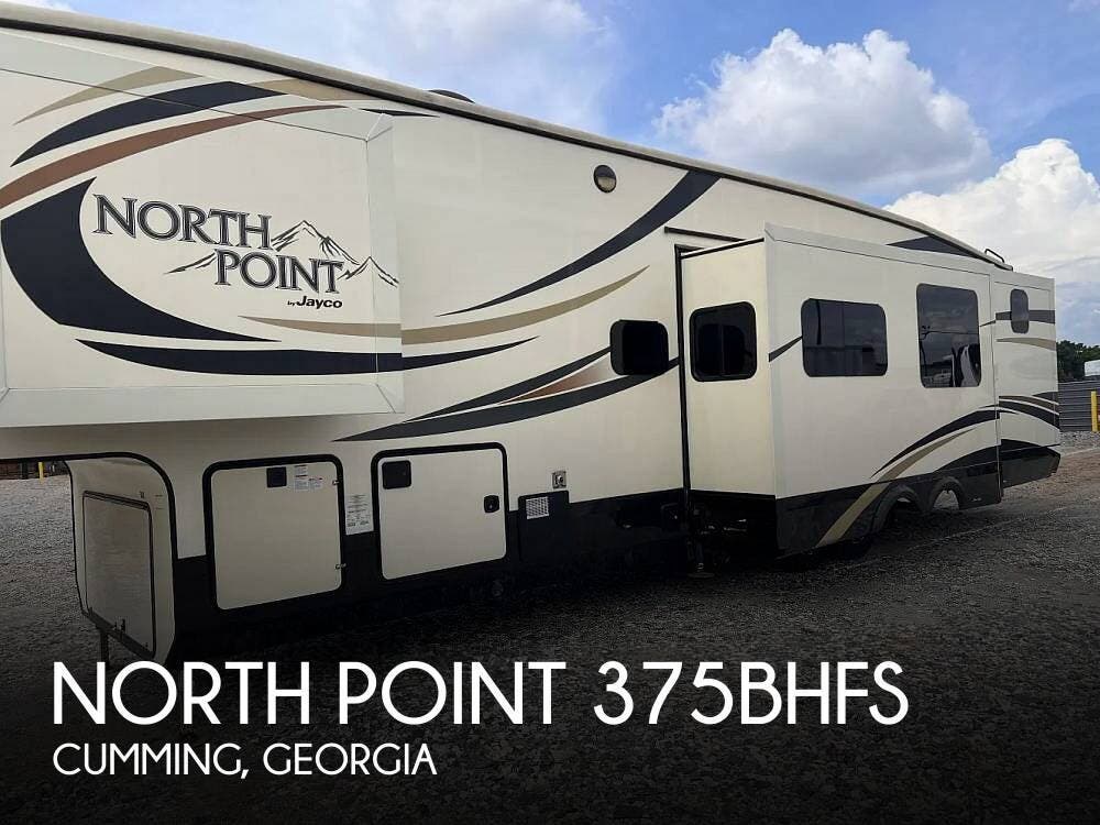 Used 2017 Jayco North Point 375BHFS available in Cumming, Georgia
