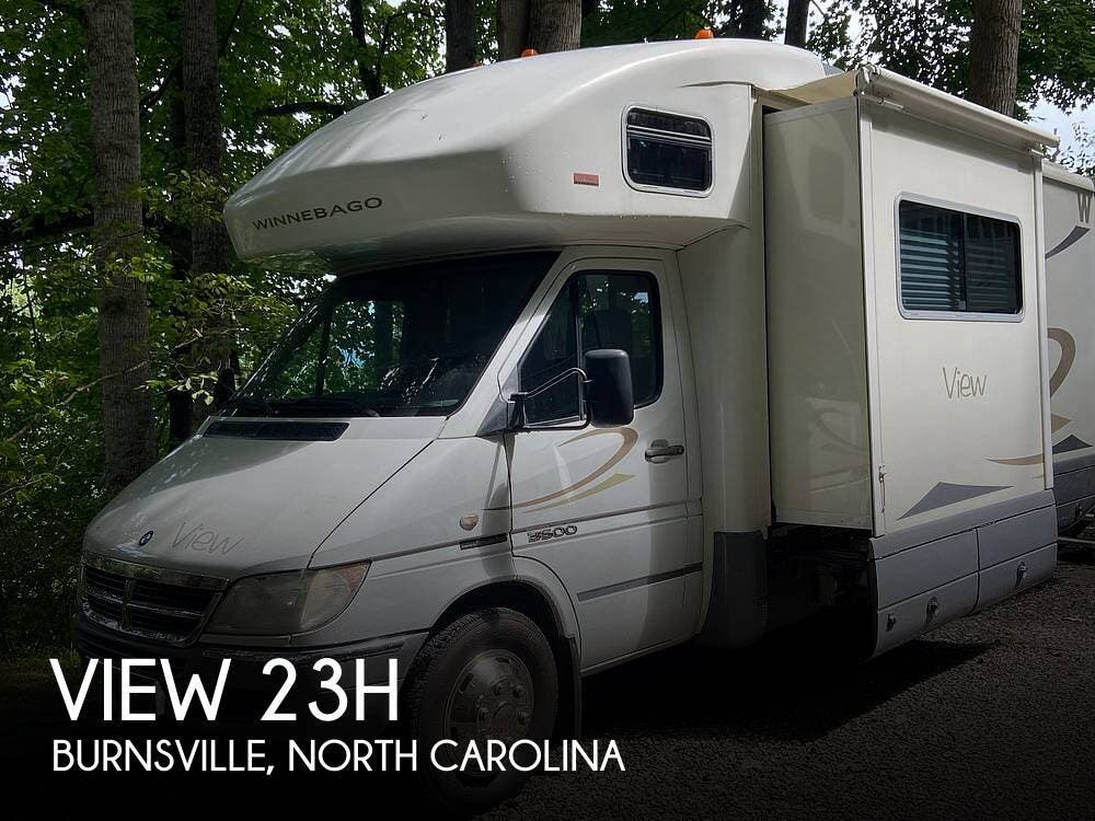 Used 2006 Winnebago View 23H available in Burnsville, North Carolina