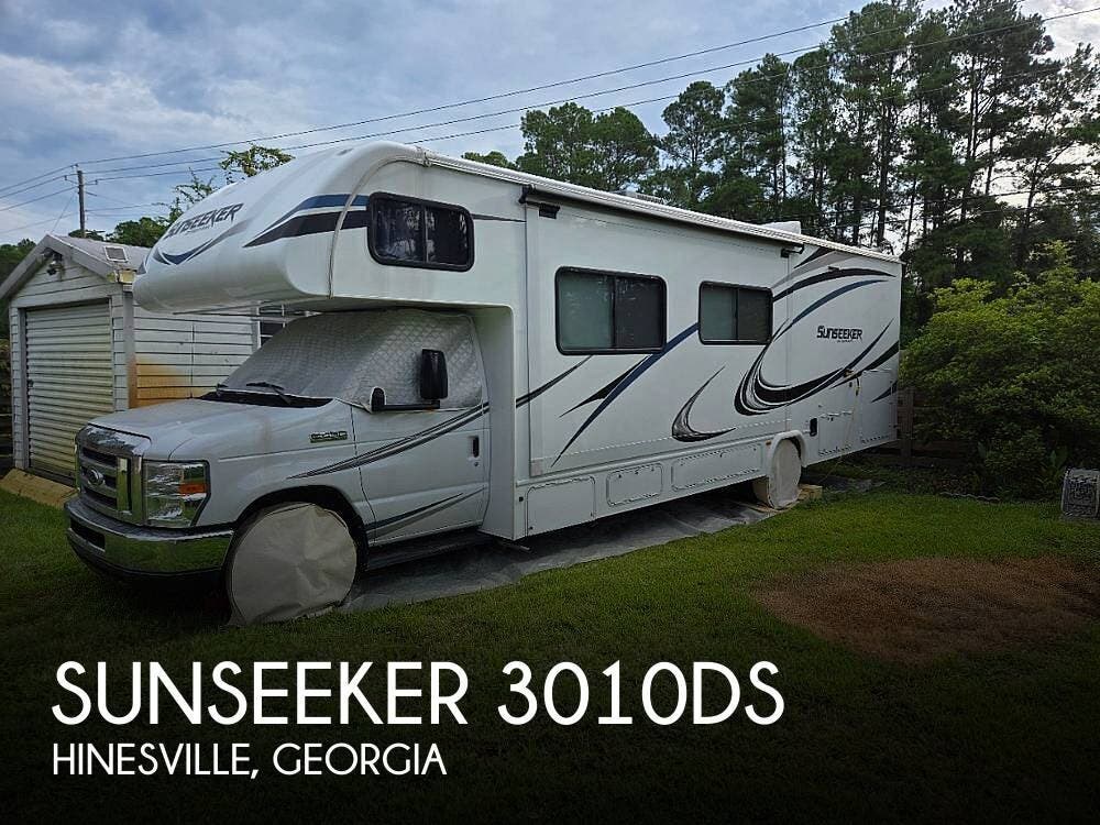 Used 2018  Forest River Sunseeker 3010DS by Forest River from Pop RVs in Hinesville, GA