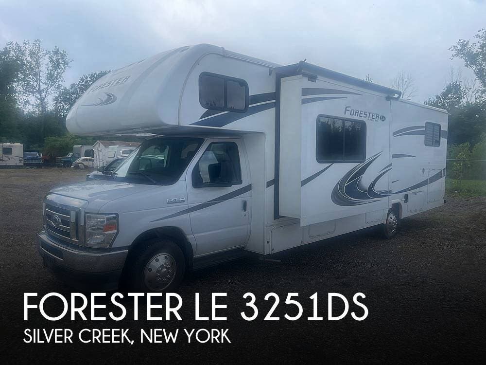 Used 2021  Forest River Forester LE 3251DS by Forest River from Pop RVs in Silver Creek, NY