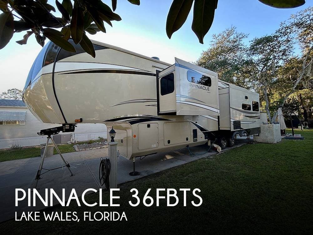 Used 2023 Jayco Pinnacle 36FBTS available in Lake Wales, Florida