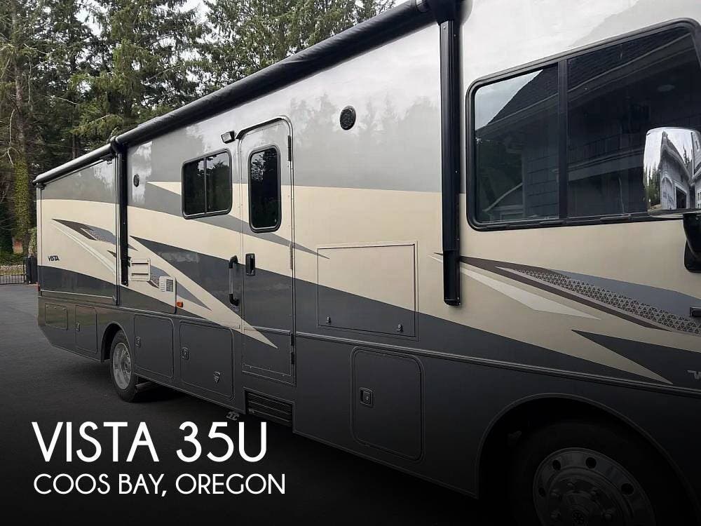 Used 2021  Winnebago Vista 35U by Winnebago from Pop RVs in Coos Bay, OR
