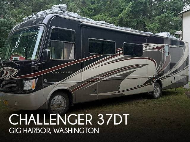 Used 2013  Thor Motor Coach Challenger 37DT by Thor Motor Coach from Pop RVs in Gig Harbor, WA