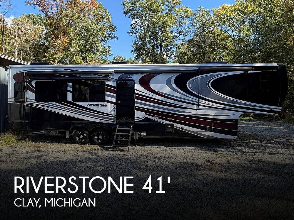 Used 2023  Forest River RiverStone Signature 41RL by Forest River from Pop RVs in Clay, MI