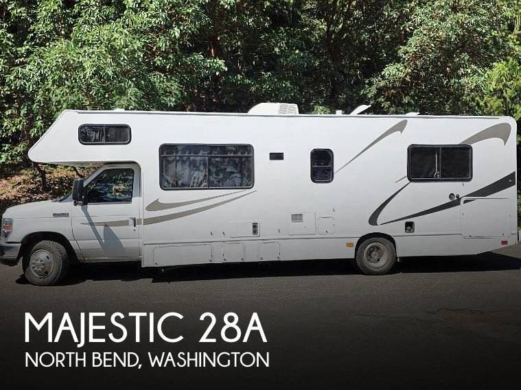 Used 2020  Thor Motor Coach Majestic 28A by Thor Motor Coach from Pop RVs in North Bend, WA