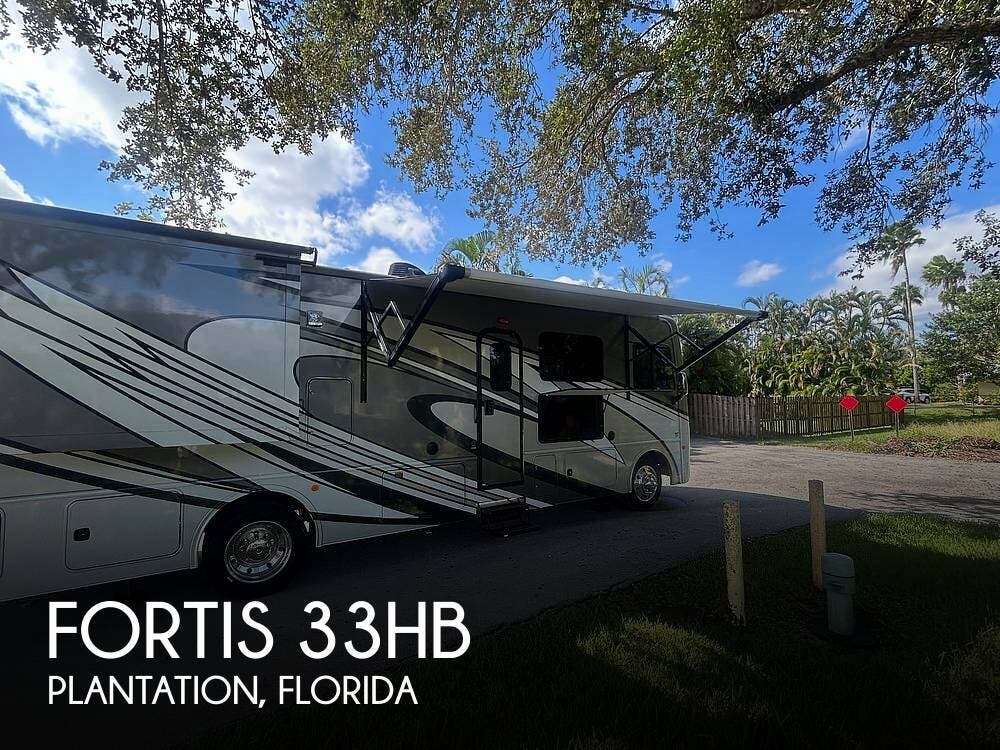 Used 2023 Fleetwood Fortis 33HB available in Plantation, Florida