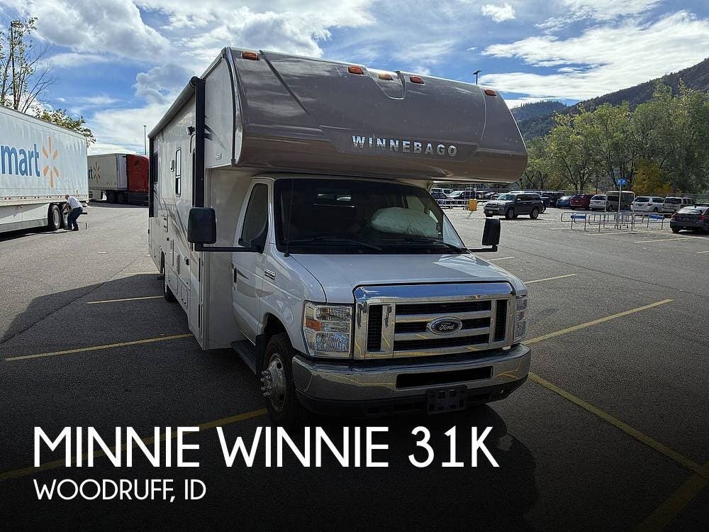 Used 2018  Winnebago Minnie Winnie 31K by Winnebago from Pop RVs in Malad City, ID