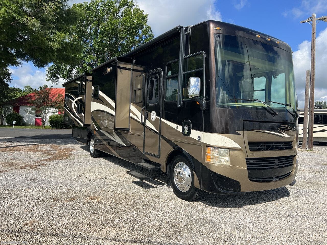 Used 2013 Tiffin Open Road Allegro 35QBA available in Opelousas, Louisiana