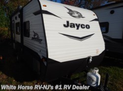 New 2022 Jayco Jay Flight SLX 195RB available in Williamstown, New Jersey
