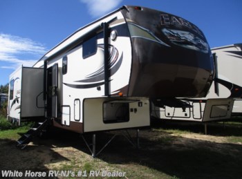 Used 2014 Jayco Eagle 31.5 RLTS Rear Living Triple Slide available in Williamstown, New Jersey