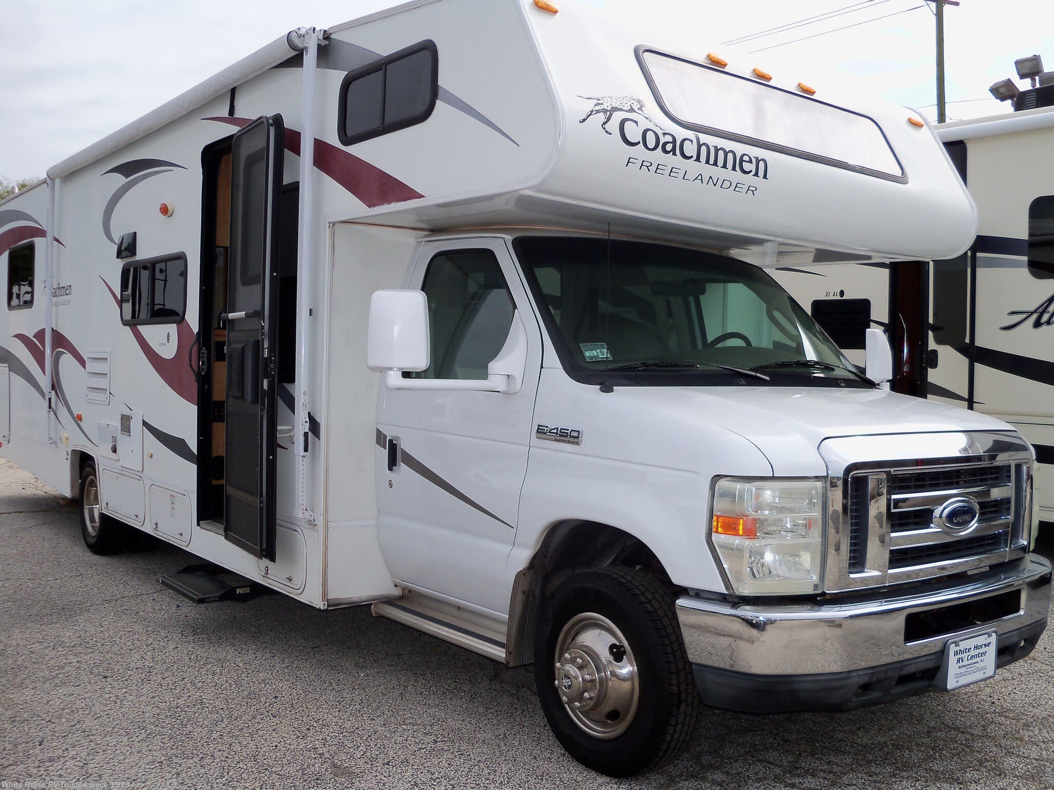Used 2009 Coachmen Freelander 3150SS available in Williamstown, New Jersey