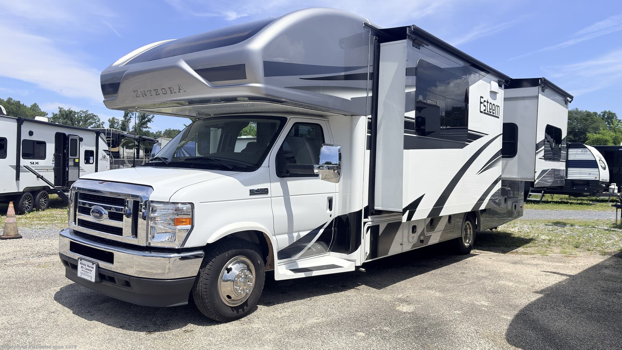 Used 2024 Entegra Coach Esteem 27U available in Williamstown, New Jersey
