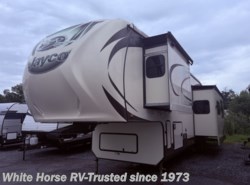 Used 2015 Jayco Eagle Premier 375BHFS available in Williamstown, New Jersey