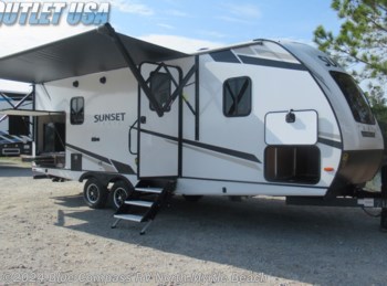 New 2022 CrossRoads Sunset Trail Super Lite 222RB available in Longs, South Carolina
