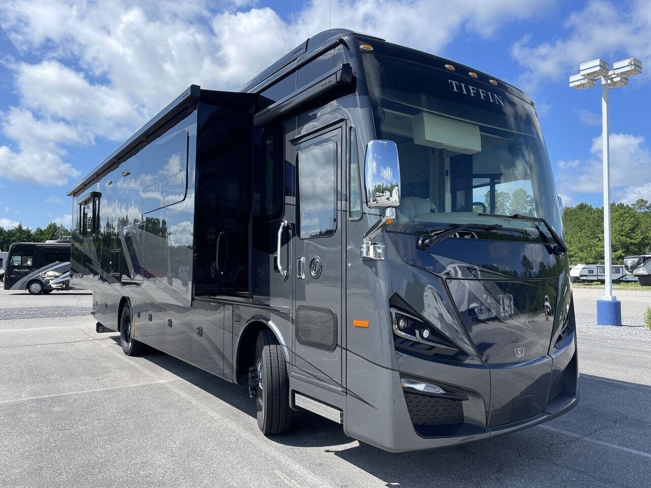 Used 2025 Tiffin Phaeton 35CH available in Longs, South Carolina