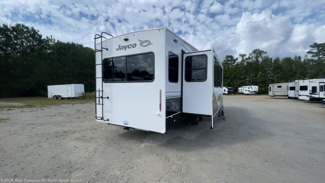 New 2026 Jayco Eagle HT 29RLC available in Longs, South Carolina