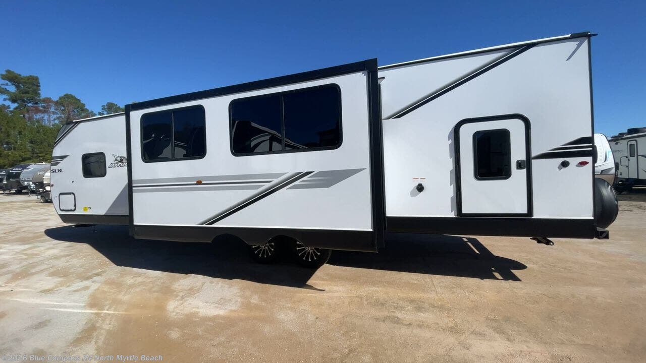 New 2026 Jayco Jay Flight SLX 295TBS available in Longs, South Carolina