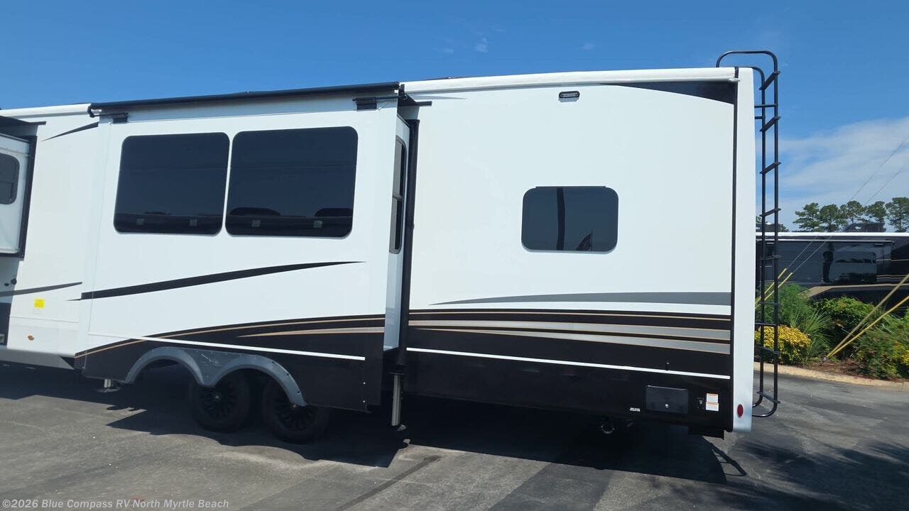 New 2026 Jayco Pinnacle 38FBRK available in Longs, South Carolina
