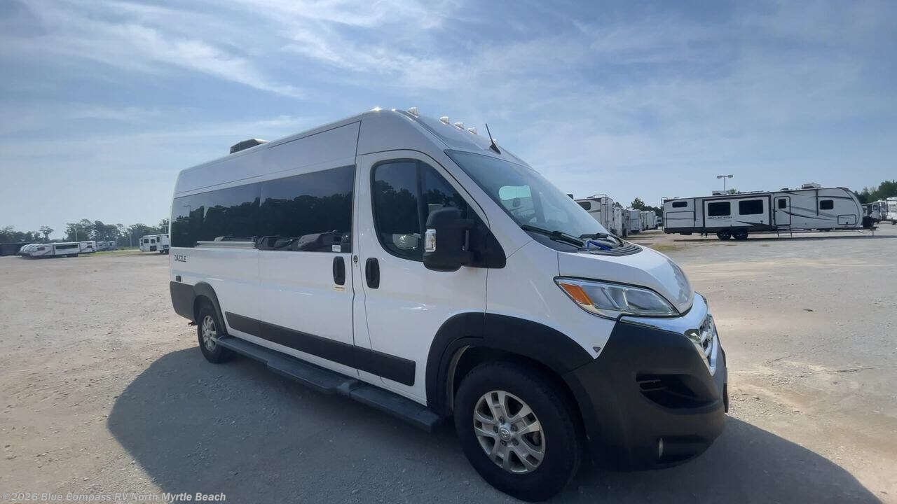 Used 2024 Thor Motor Coach Dazzle 2JB available in Longs, South Carolina