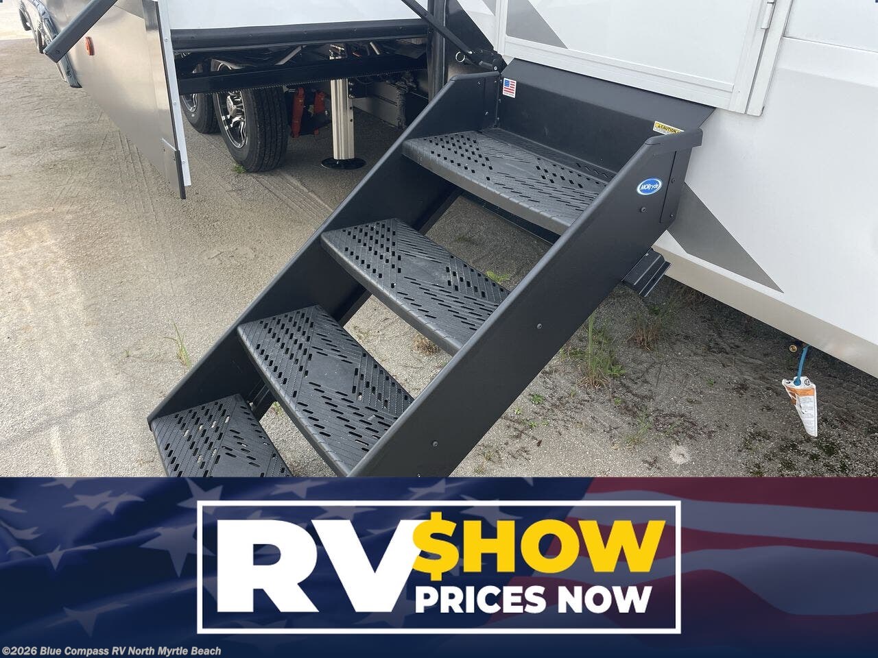 New 2027 Alliance RV Paradigm 395DS available in Longs, South Carolina