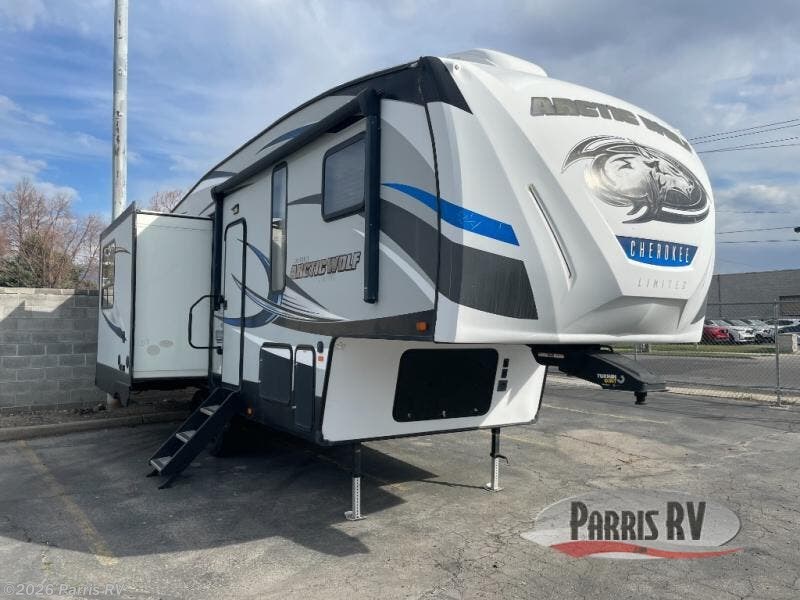 Used 2018 Forest River Cherokee Arctic Wolf 285DRL available in Murray, Utah
