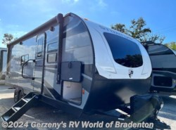 New 2023 Venture RV Stratus SR221VRK available in Bradenton, Florida