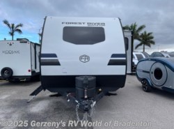 New 2025 Forest River Surveyor 19MDBLE available in Bradenton, Florida