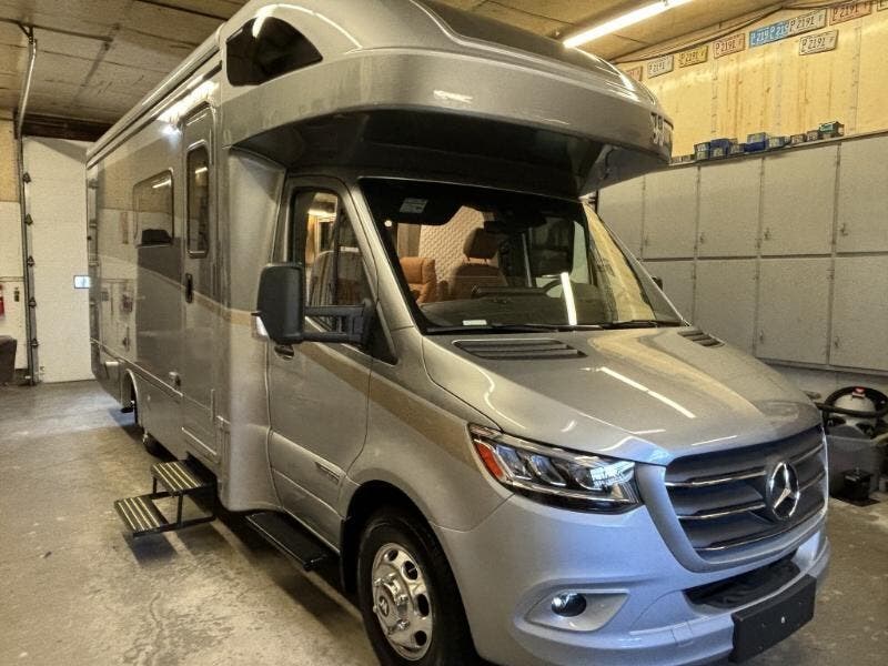New 2025 Winnebago View 24T available in Rockford, Illinois