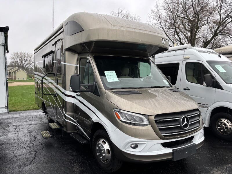 Used 2024 Winnebago View 24D available in Rockford, Illinois